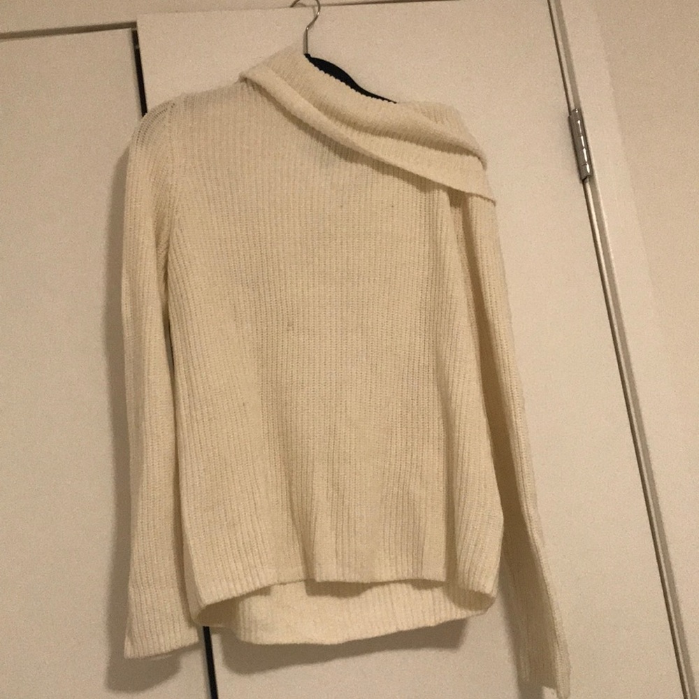 lands’end white turtleneck sweater